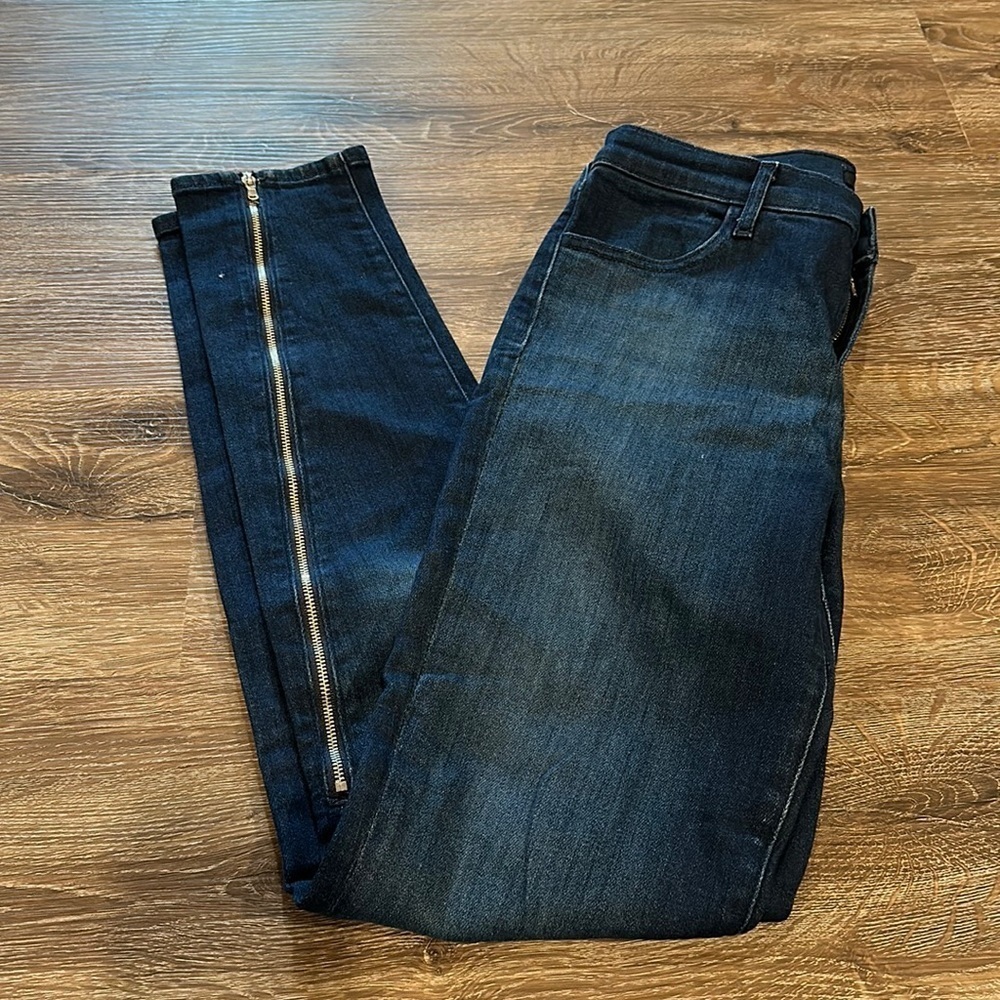 J Brand Women’s Skinny Zippered Jeans - Size 27